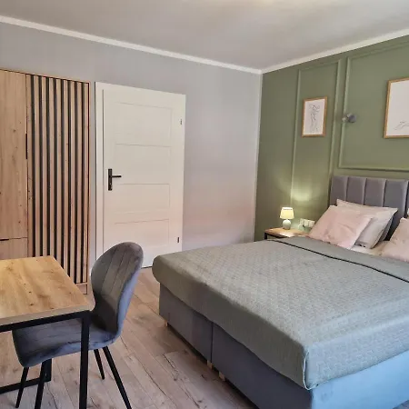 Apartament Helena Ul. Swietojanska 12/6, Jelenia Góra Zewnętrze zdjęcie
